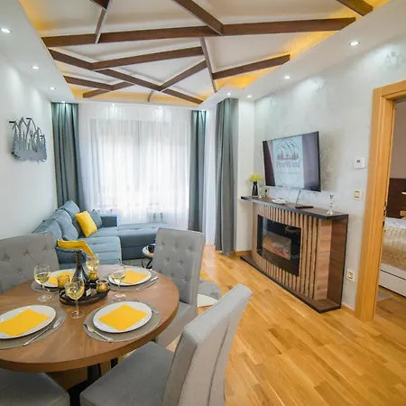 Apartment Pinewood