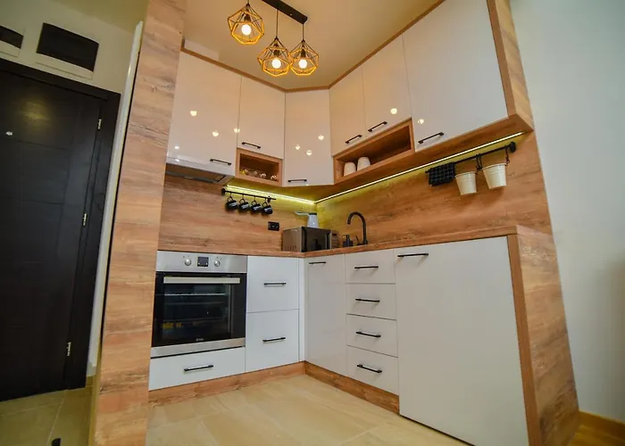 Pinewood アパート